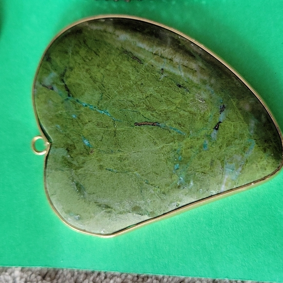 2- handmade natural stone Pendants preowned - Picture 2 of 4